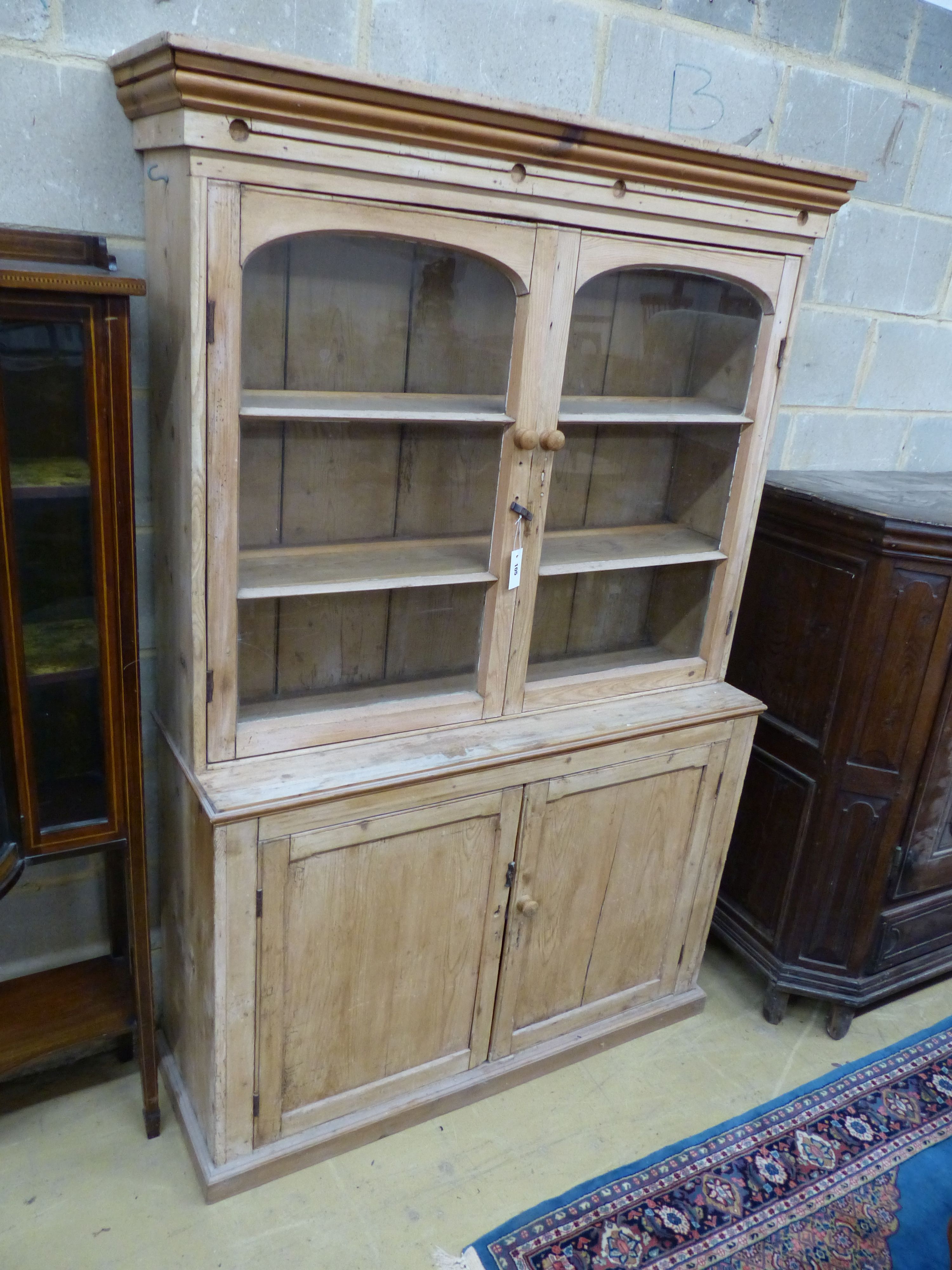 A Victorian pine kitchen cabinet, width 117cm, height 184cm